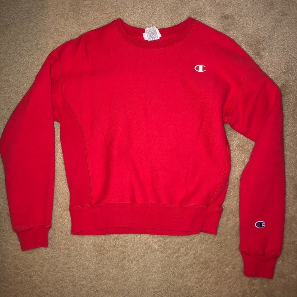 “medium” red champion cropped sweatshirt
